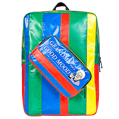 ƷƣPOSE̬ˮײɫƴӷ˫-Grandma has a good mood/Curious baby