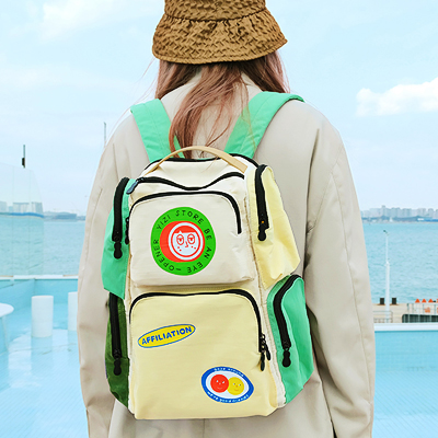 ƷƣYIZISTOIREײɫһţС˫