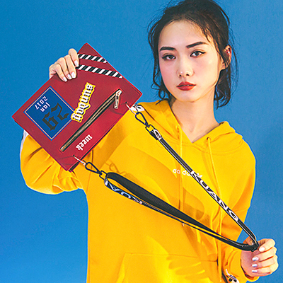 ��Ʒ���ƣ��ѻ��巭ҳ����WEEKб���-��ɫ/��ɫ/��ɫ/��ɫ