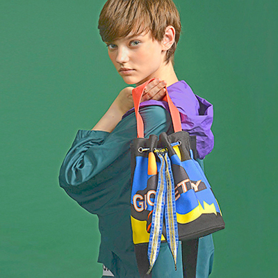 ƷƣYIZIɫᵥˮͰ-ݹʵ/ʱ/պͷ羰//ɫ/